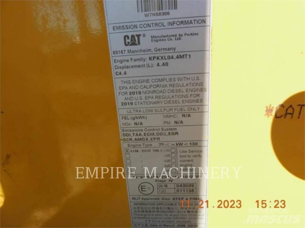 CAT 450-074EOP Backhoe