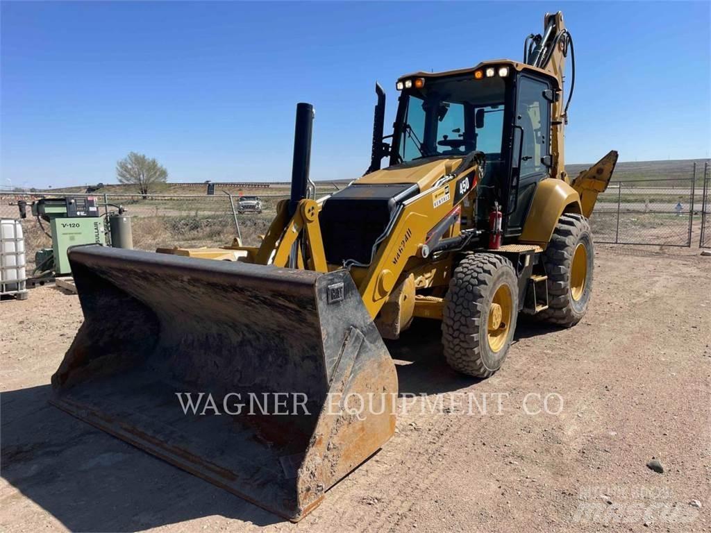 CAT 450 IT Backhoe