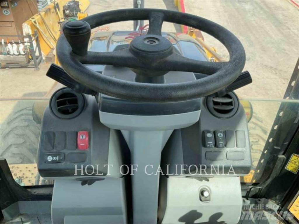 CAT 450F Backhoe