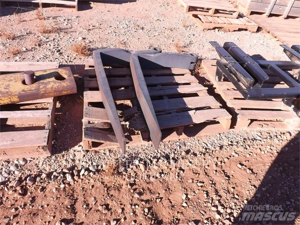 CAT 48TINES Forks