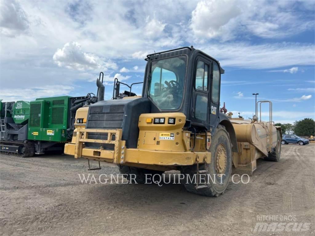 CAT 621K WW Water bowser