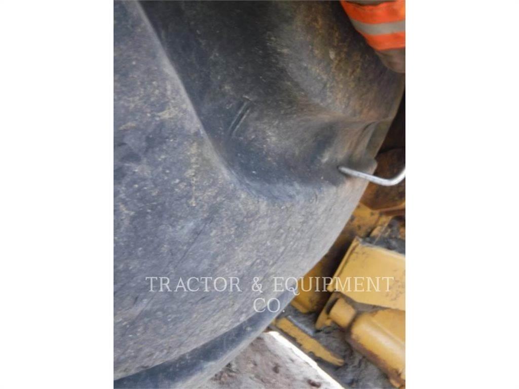 CAT 627E Scrapers