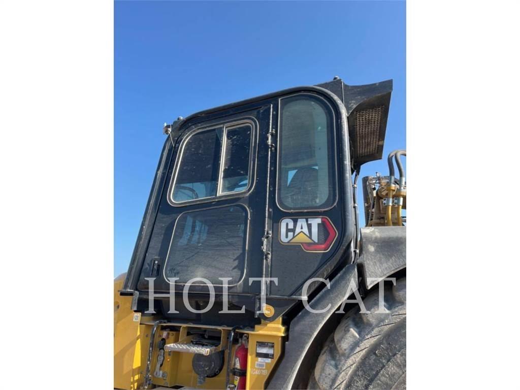 CAT 631K Scrapers