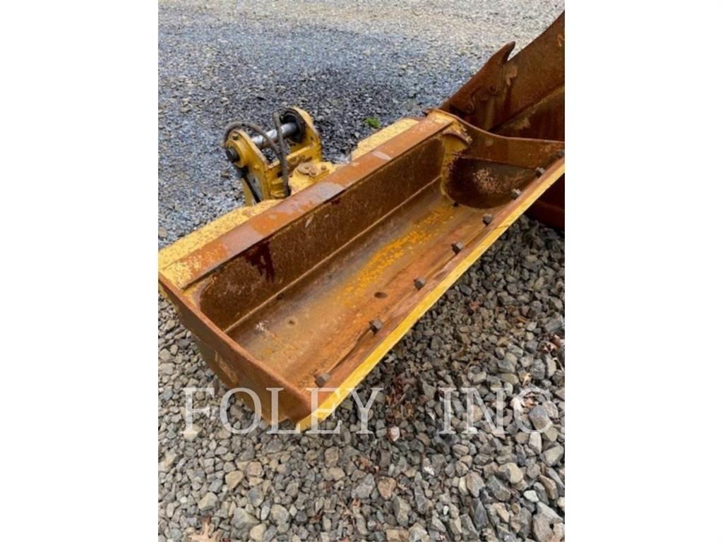 CAT 72 TILT BUCKET Buckets