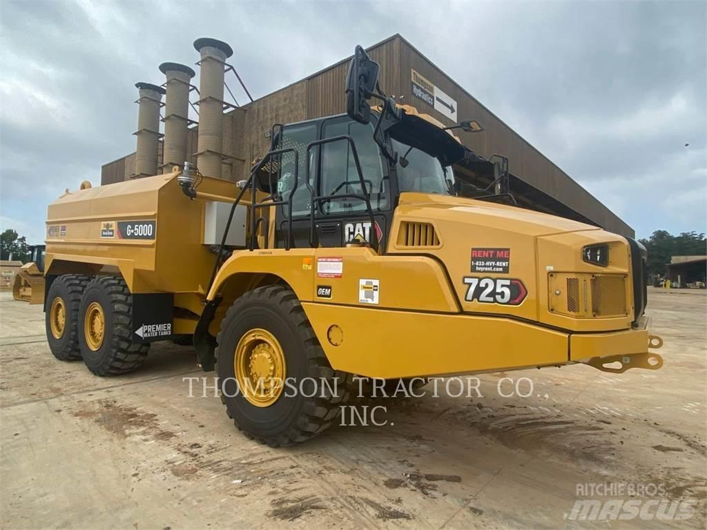 CAT 725 Articulated Haulers