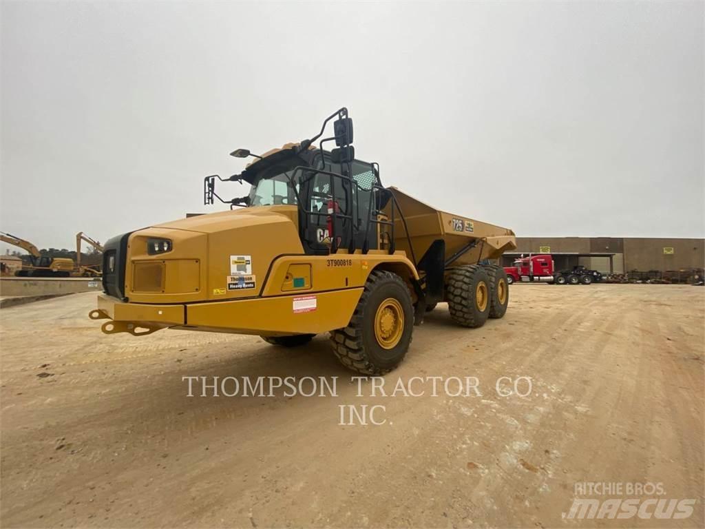 CAT 725 Articulated Haulers