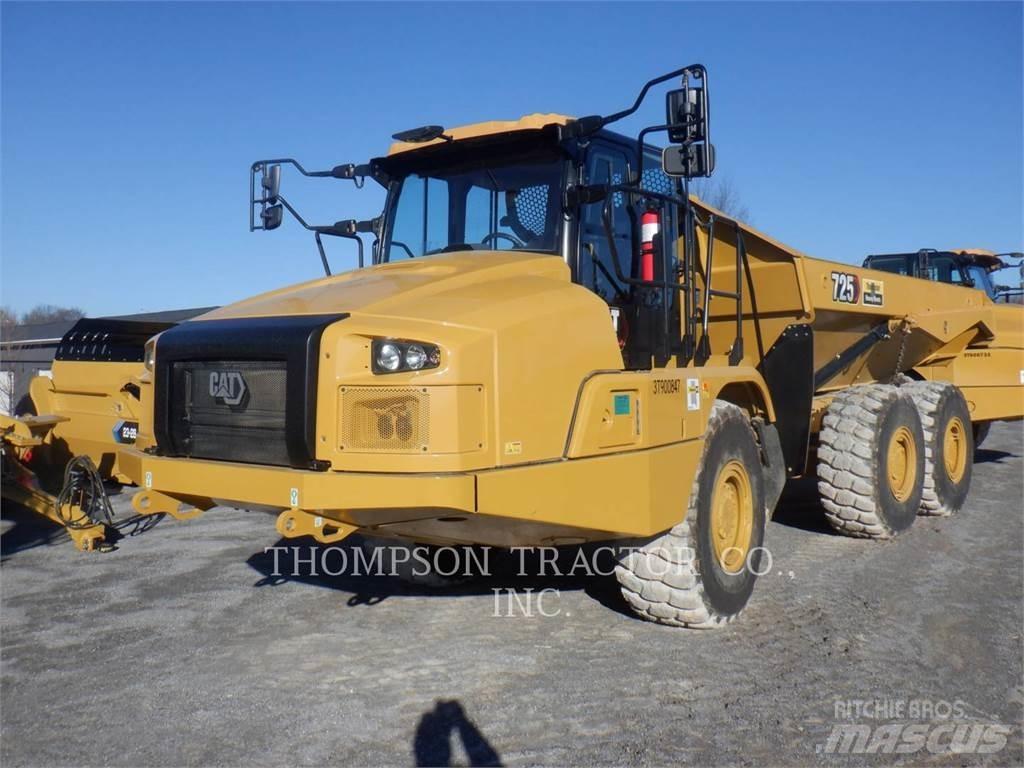 CAT 725 Articulated Haulers