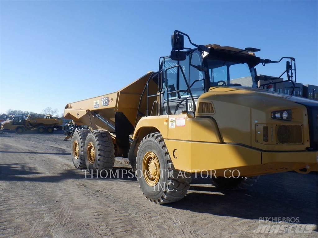 CAT 725 Articulated Haulers