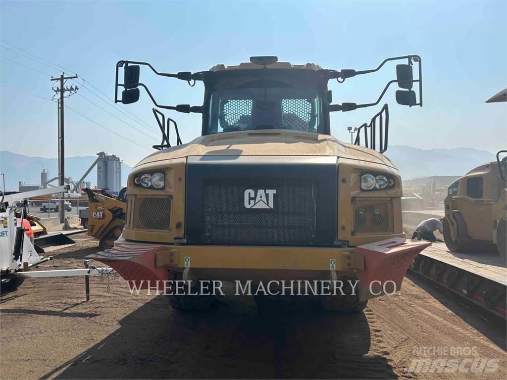 CAT 725 Articulated Haulers