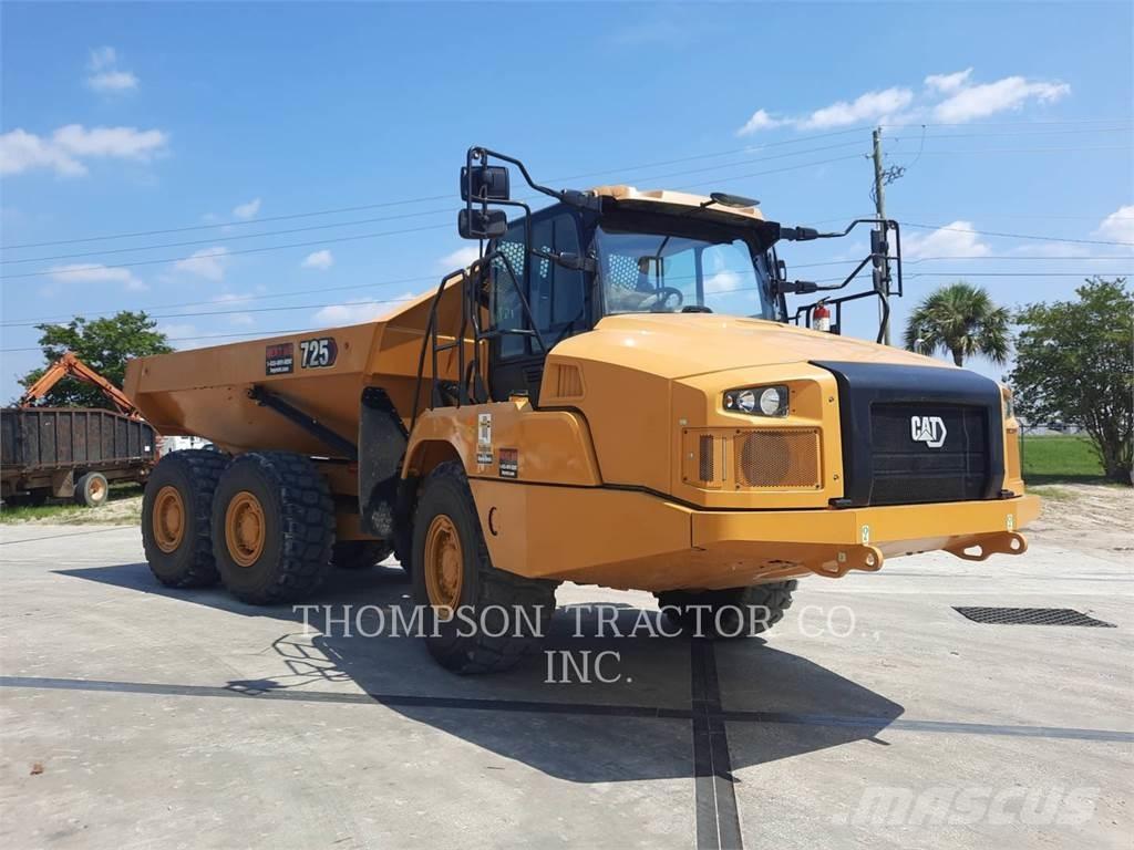 CAT 725 Articulated Haulers