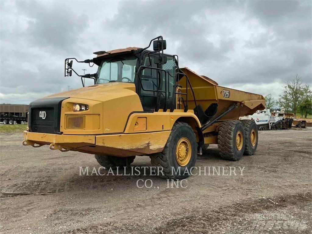 CAT 725 Articulated Haulers