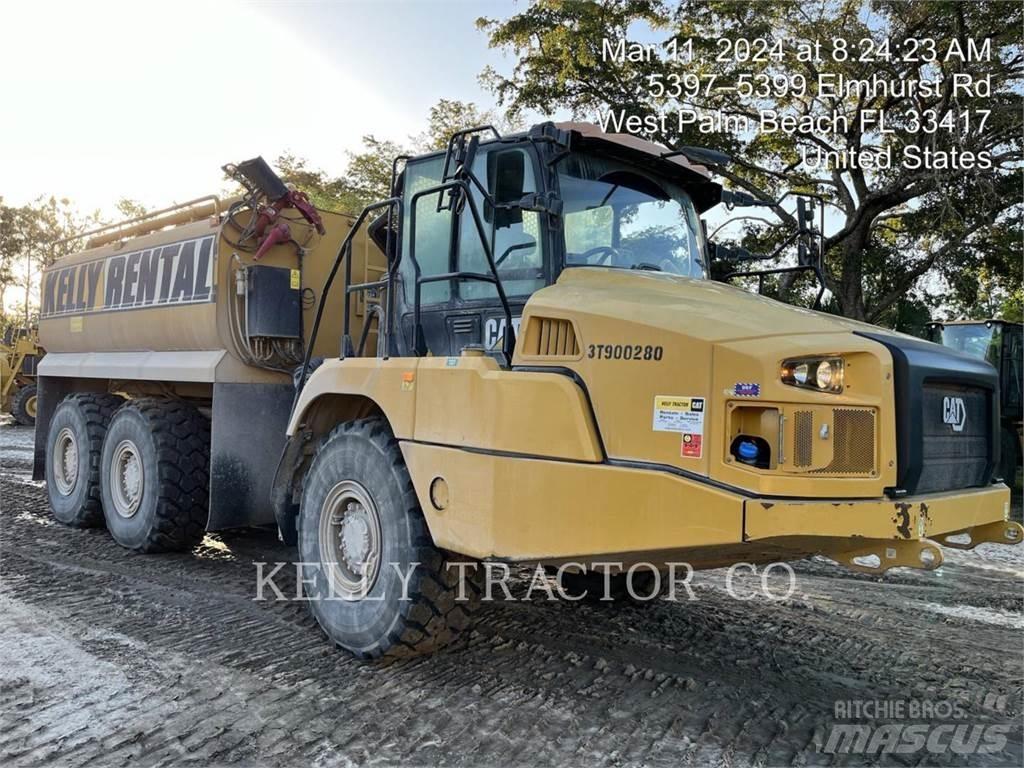 CAT 725 Articulated Haulers