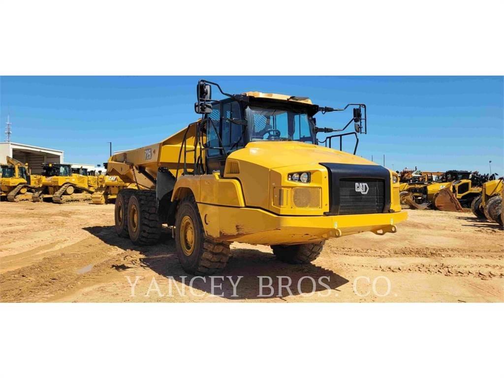 CAT 72504 Articulated Haulers