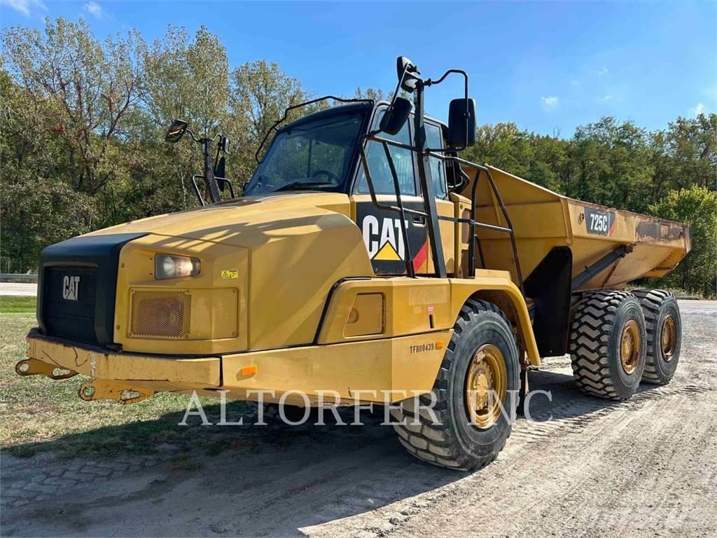 CAT 725C Articulated Haulers