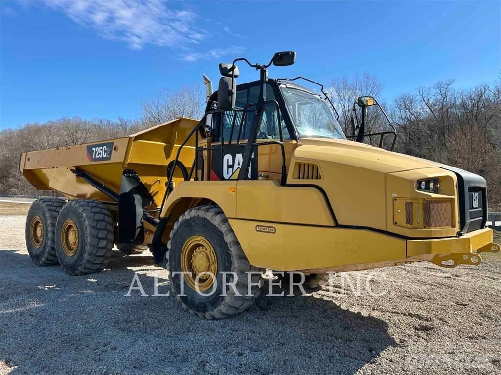 CAT 725C2 Articulated Haulers