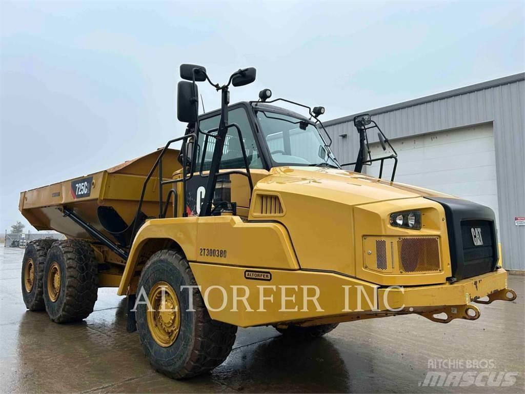 CAT 725C2 Articulated Haulers