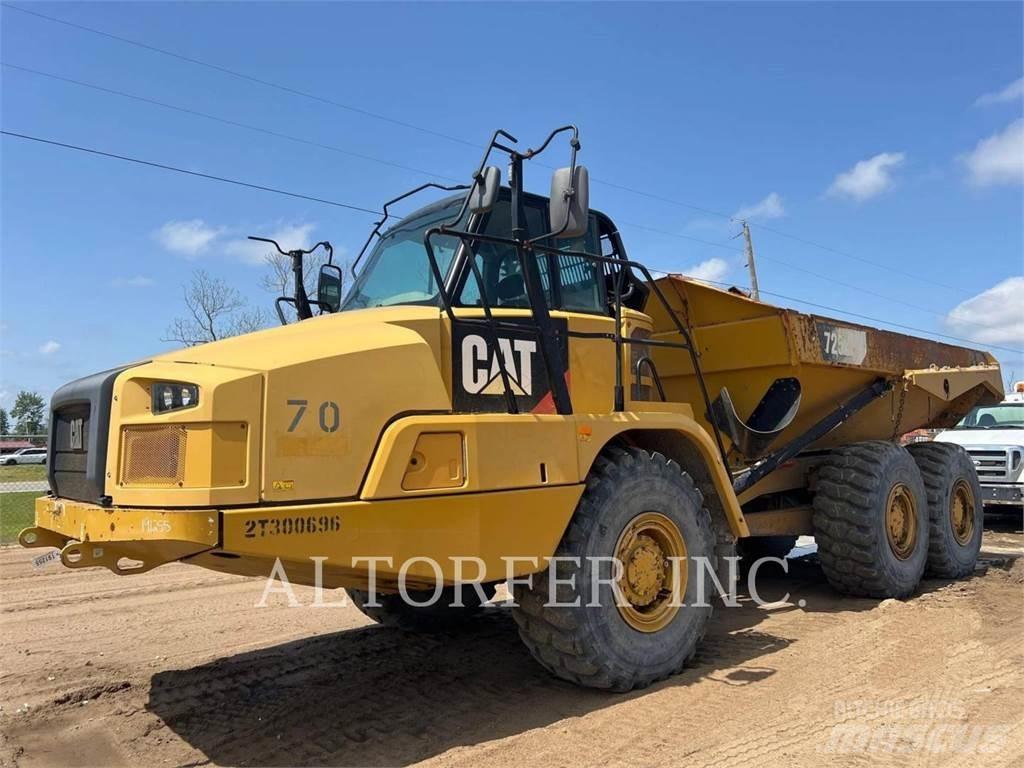 CAT 725C2 Articulated Haulers