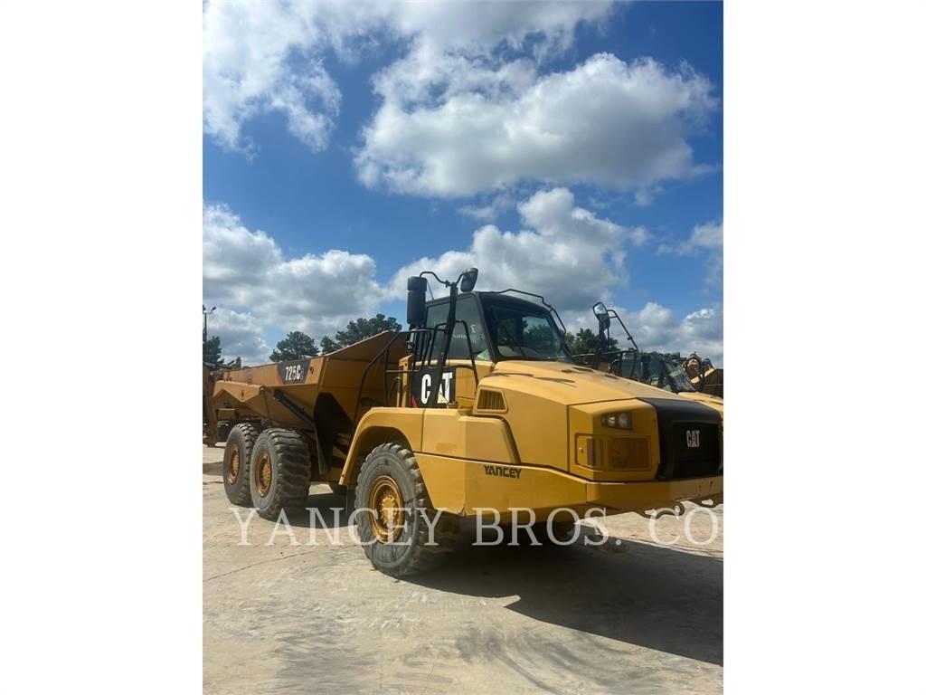 CAT 725C2 Articulated Haulers