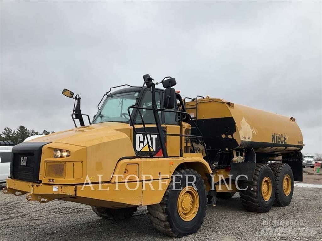 CAT 725C2 WT Articulated Haulers