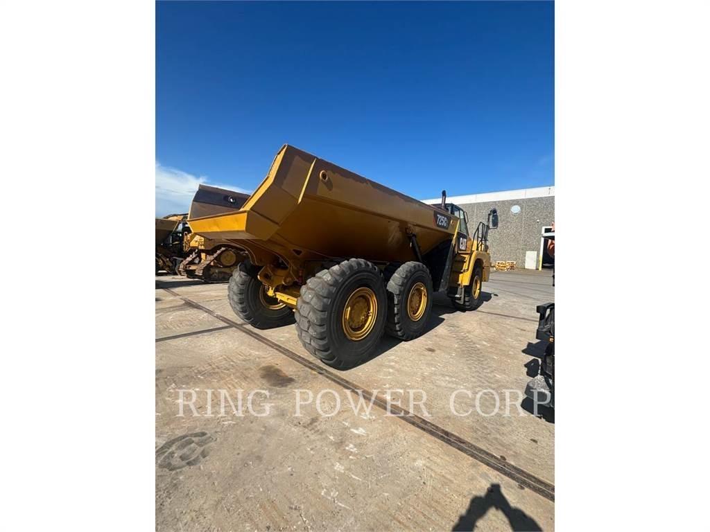 CAT 725C2TG Articulated Haulers