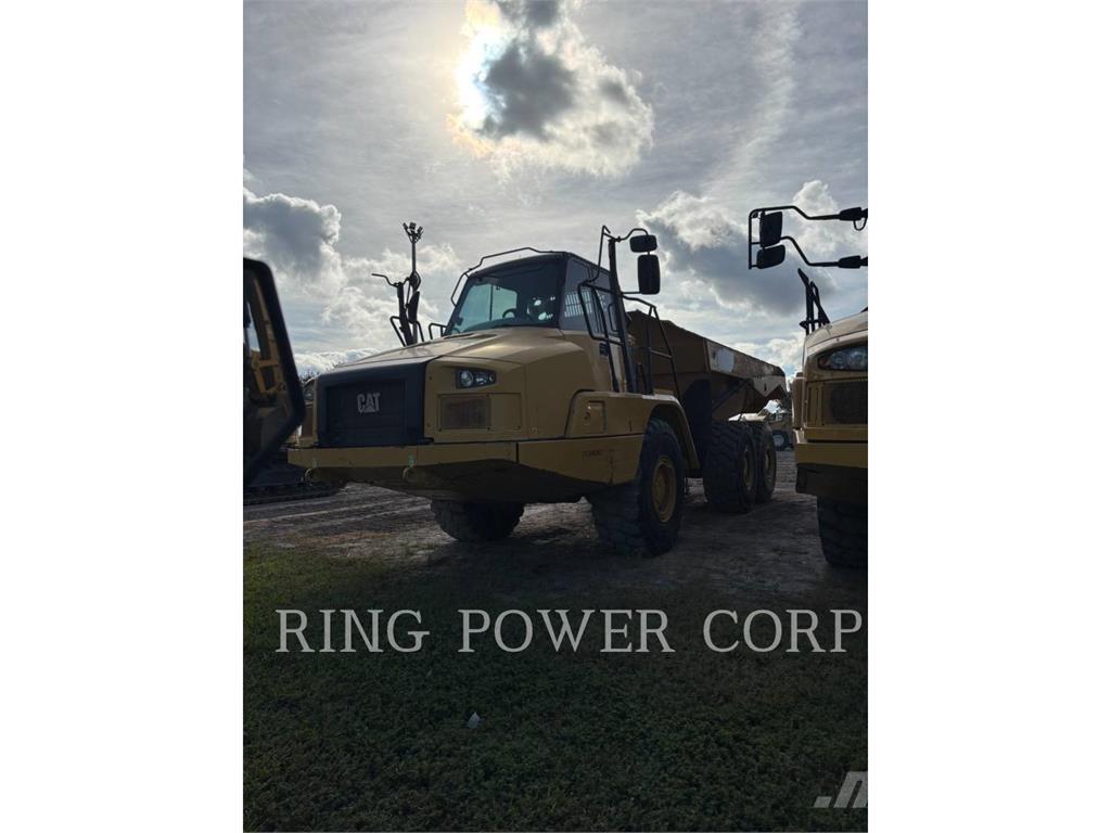 CAT 725C2TG Articulated Haulers