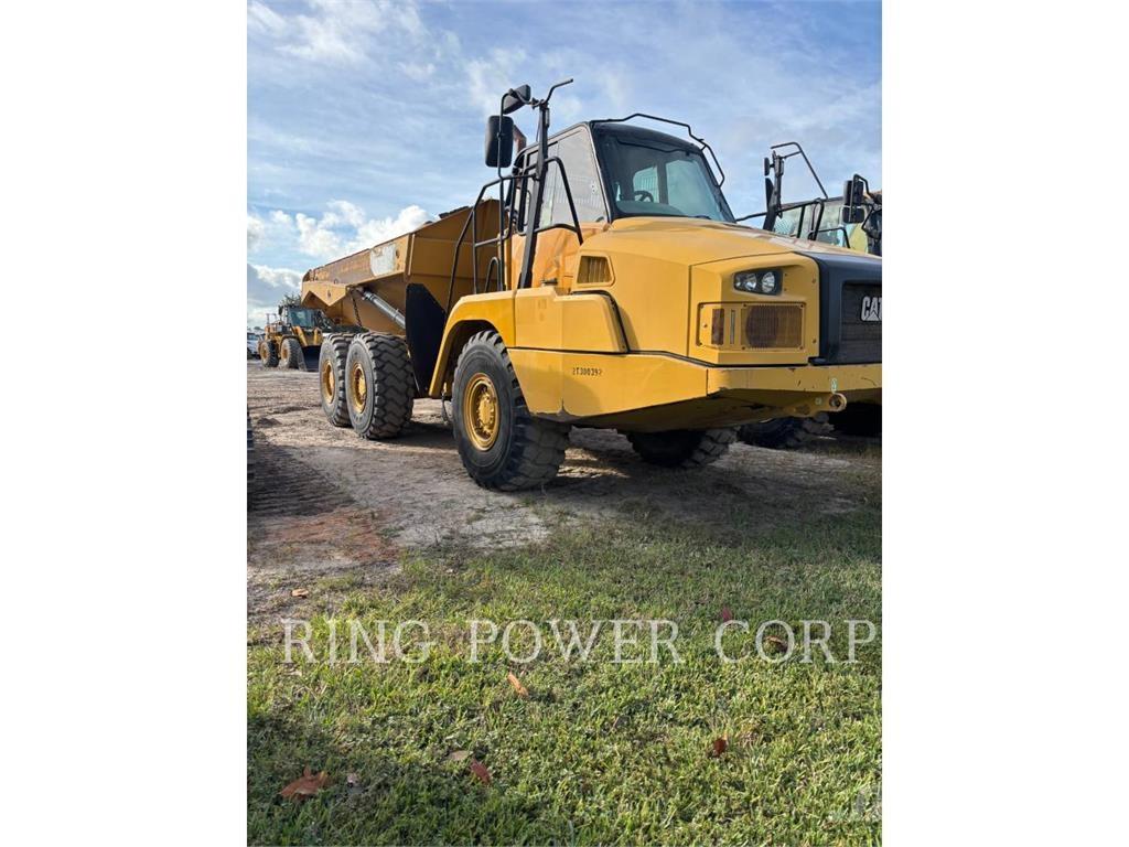 CAT 725C2TG Articulated Haulers