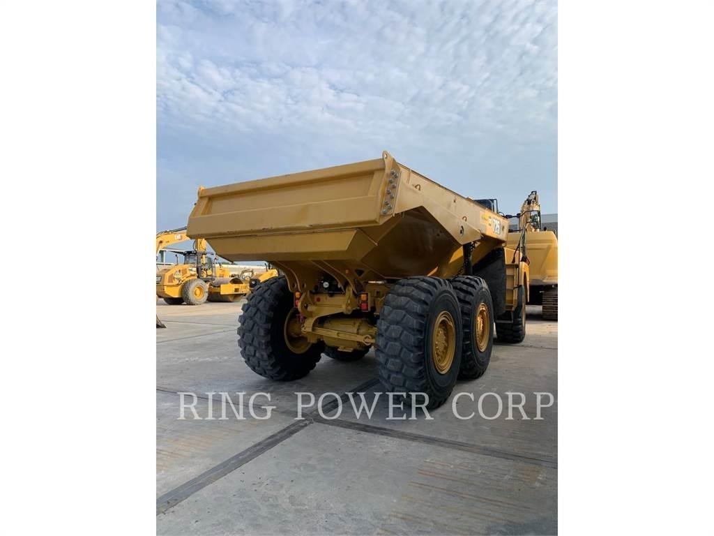 CAT 725TG Articulated Haulers