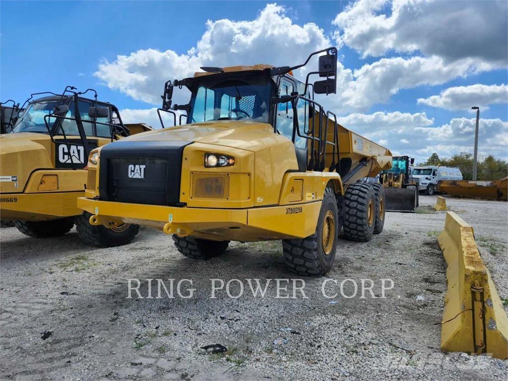 CAT 725TG Articulated Haulers
