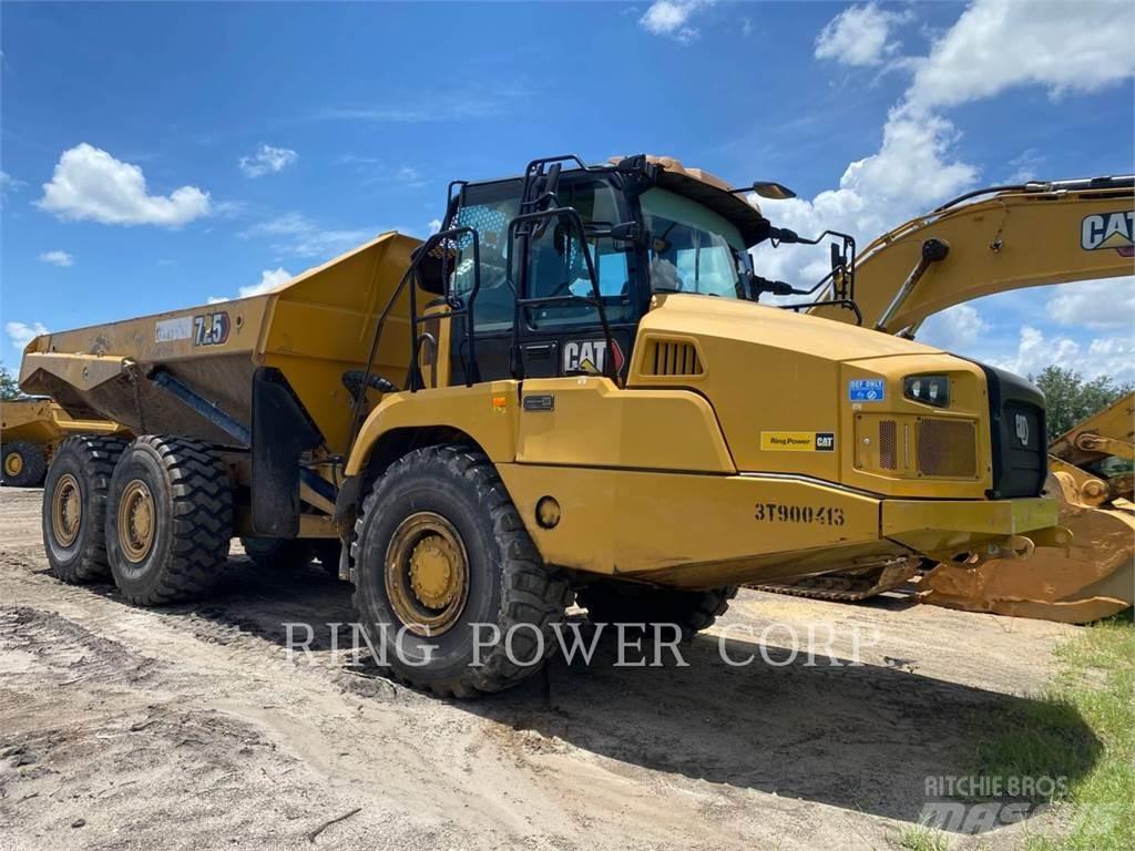 CAT 725WW Tanker trucks
