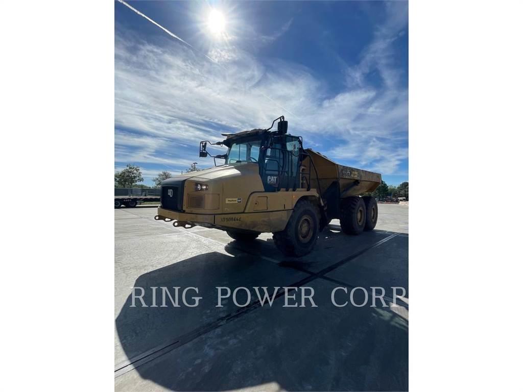 CAT 725WW Tanker trucks
