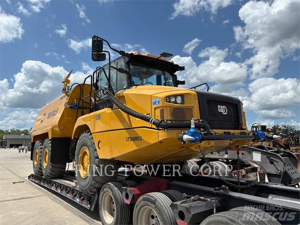 CAT 725WW Tanker trucks