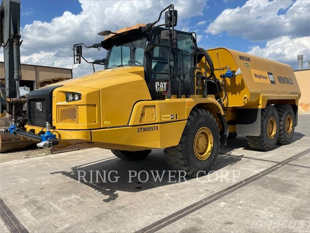 CAT 725WW Tanker trucks