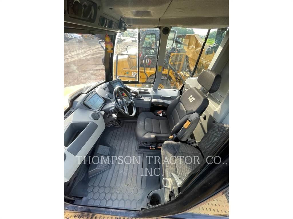 CAT 730 Articulated Haulers