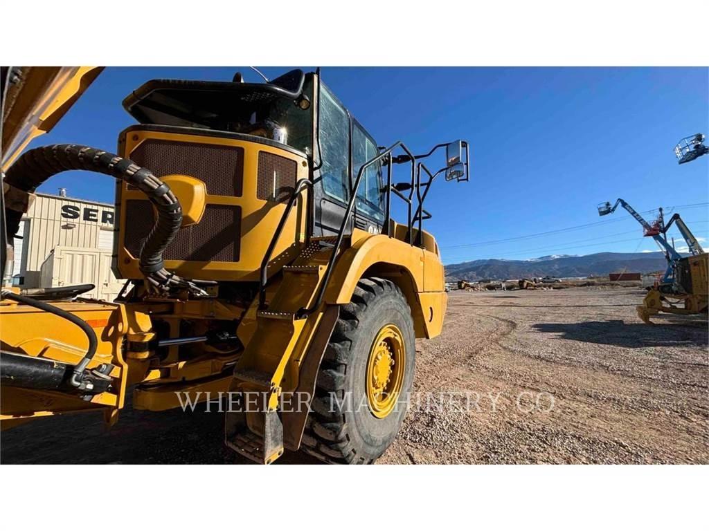 CAT 730 Articulated Haulers