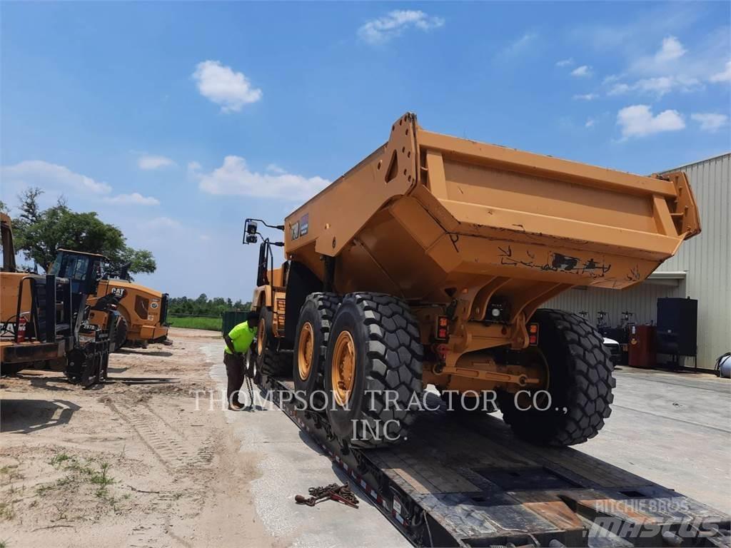 CAT 730 Articulated Haulers