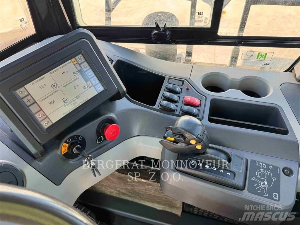 CAT 730 Articulated Haulers
