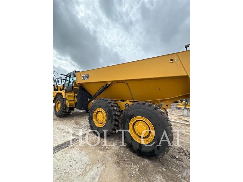 CAT 730 Articulated Haulers