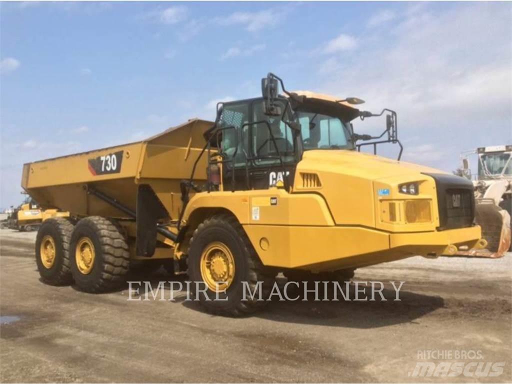 CAT 730-04 WT Water bowser