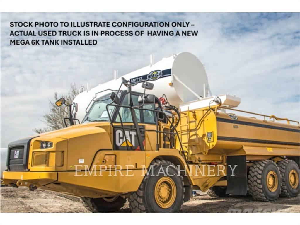 CAT 730-04 WT Water bowser