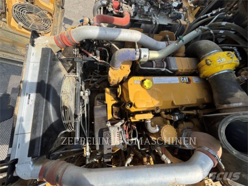 CAT 730-04A Articulated Haulers