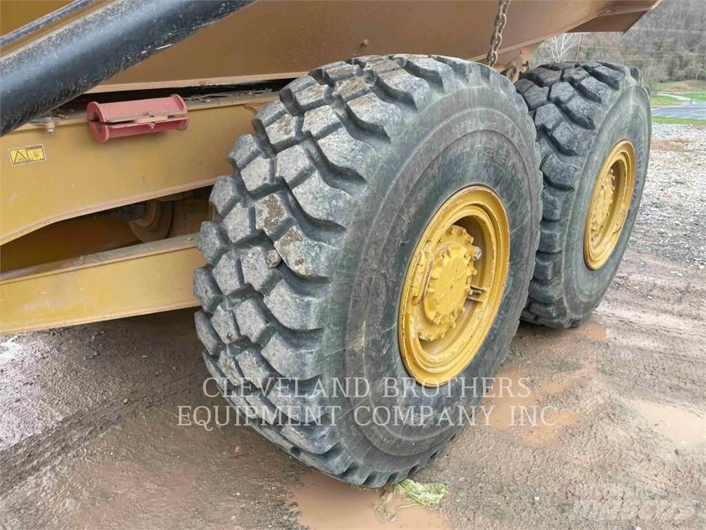 CAT 73004 Articulated Haulers