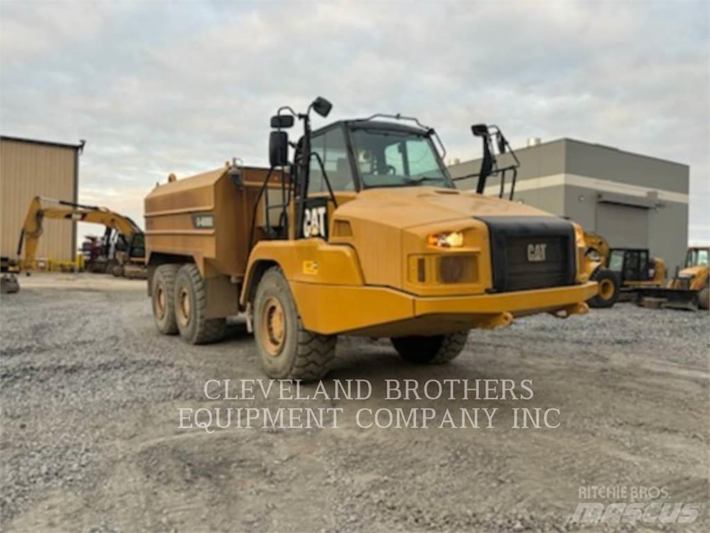 CAT 730C WW Water bowser