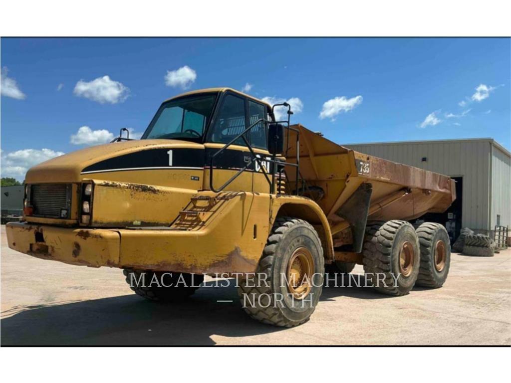 CAT 735 (OLD) Articulated Haulers
