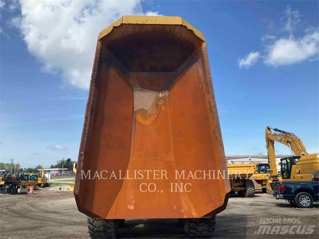 CAT 740 GC Articulated Haulers