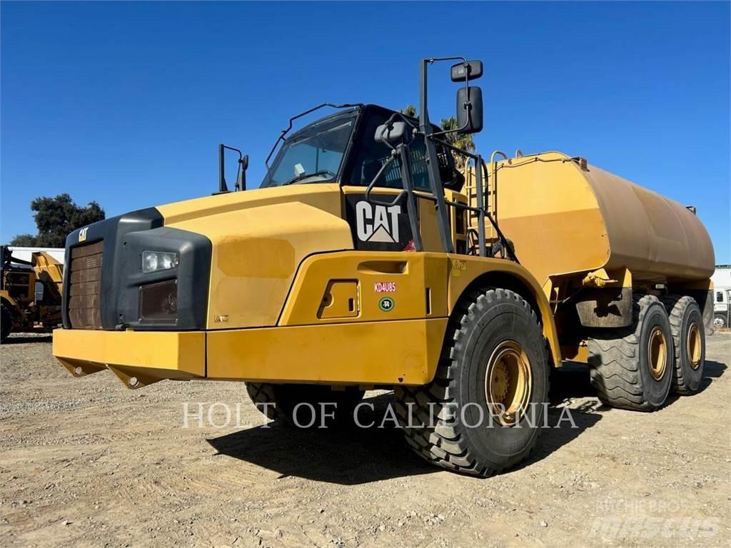 CAT 740B Tanker trucks