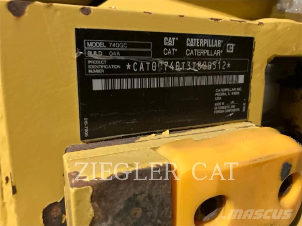 CAT 740GC Articulated Haulers