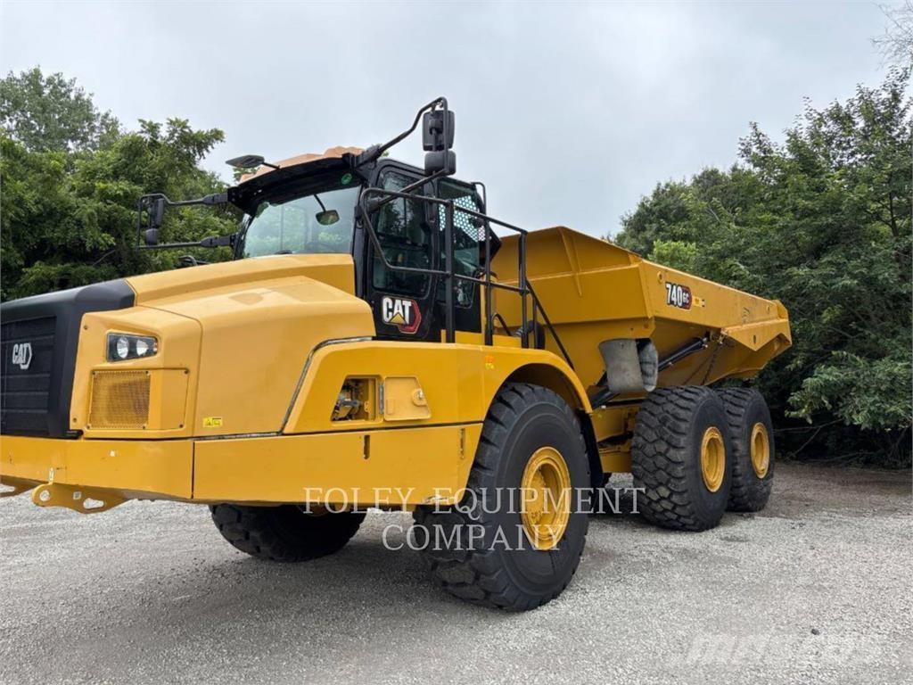 CAT 740GC-04 Articulated Haulers