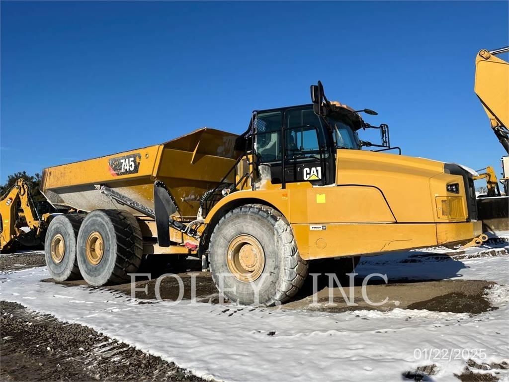 CAT 745-04 Articulated Haulers