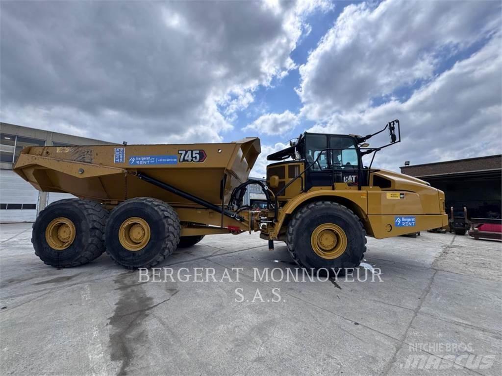 CAT 745-04 Articulated Haulers