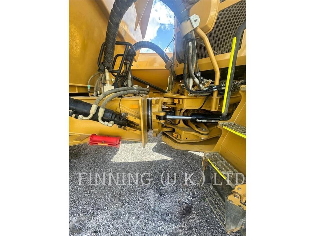 CAT 745-04 Articulated Haulers